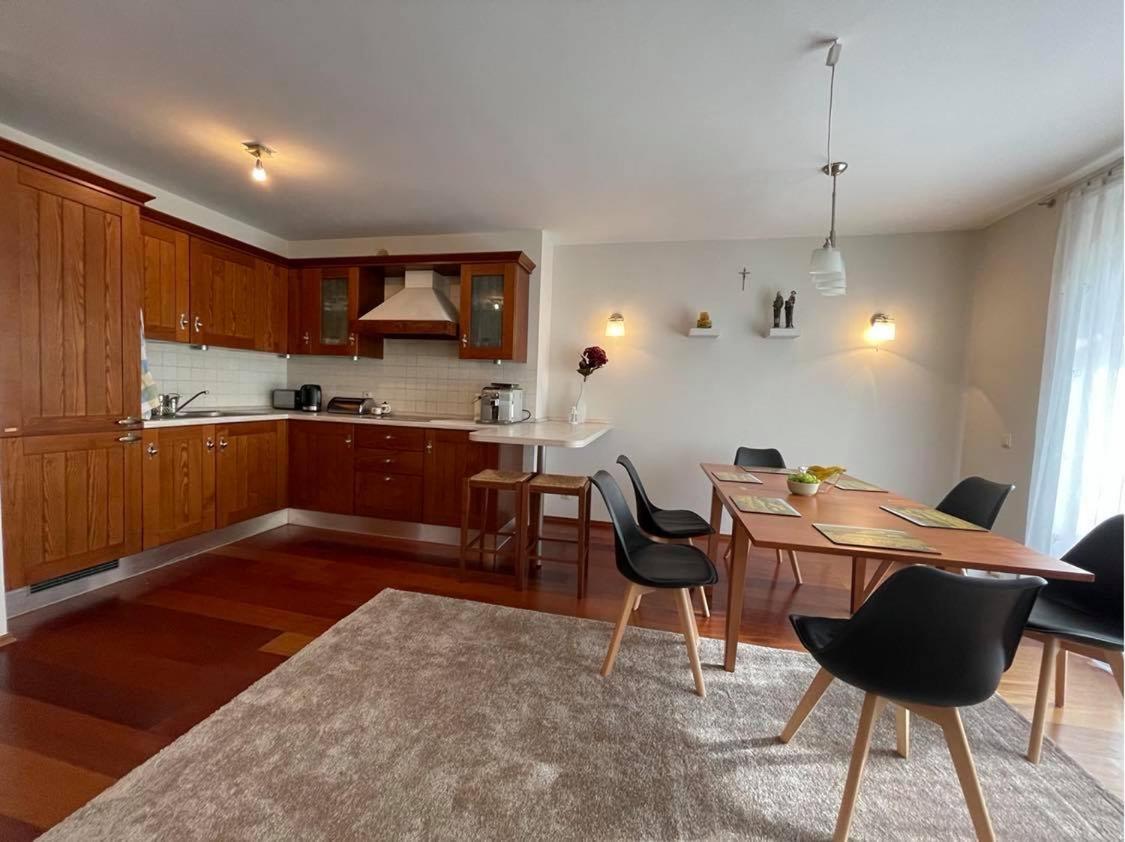 Antresola Apartament Zeta Park 우스트론 외부 사진