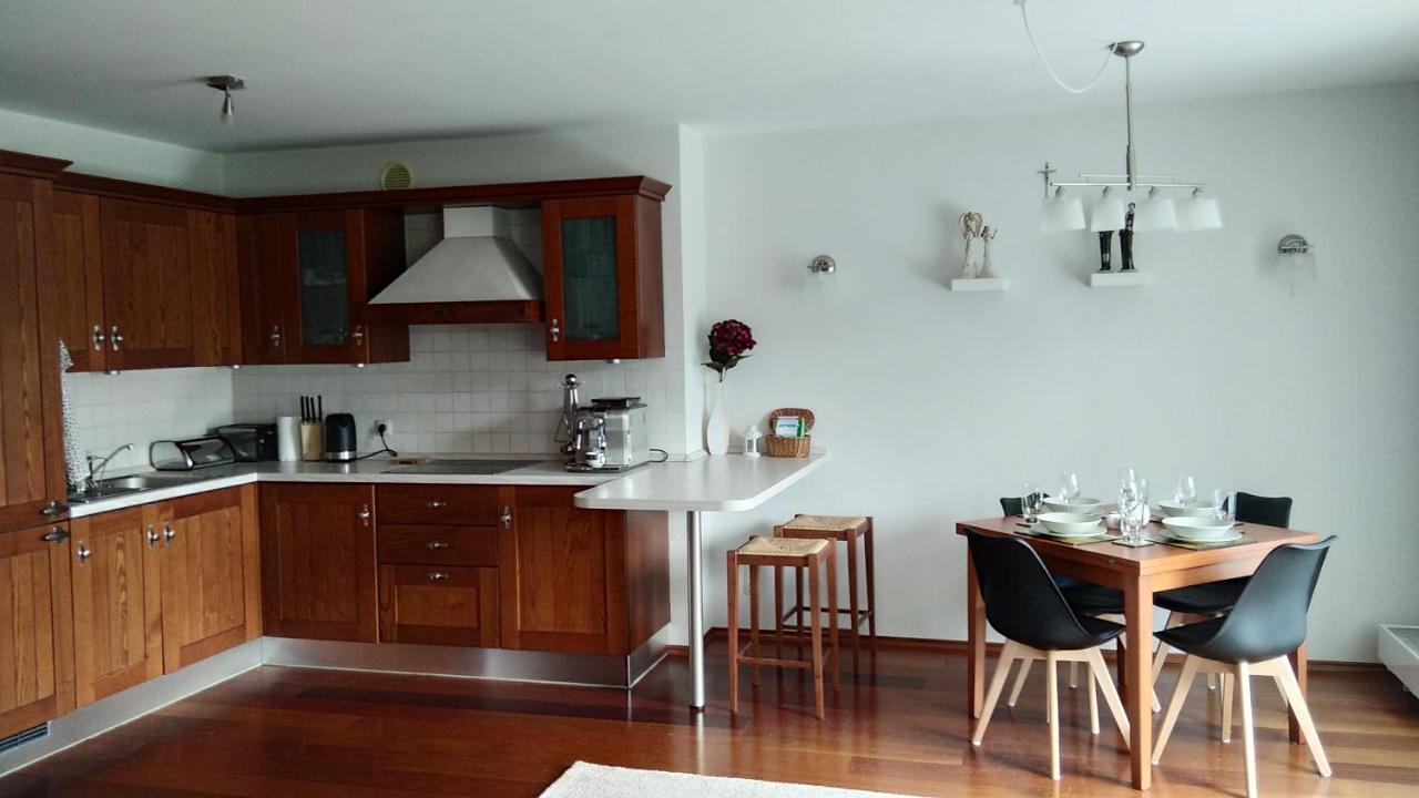 Antresola Apartament Zeta Park 우스트론 외부 사진