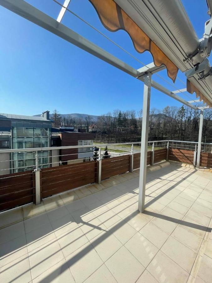 Antresola Apartament Zeta Park 우스트론 외부 사진